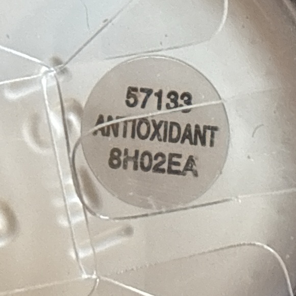 New Elf Cosmetics Clarifying Booster Drops # 57133 - Picture 6 of 7